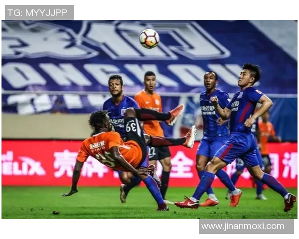 西班牙足球球星身材大揭秘力量速度与优雅并存的绿茵传奇