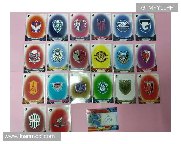 足球卡牌收藏热潮揭秘：足球球星卡6引领市场新风向